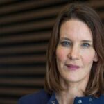 susie dent net worth