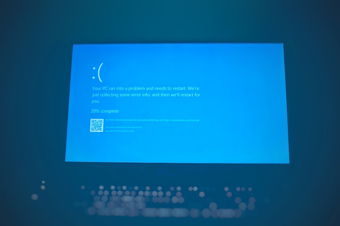black flat screen computer monitor streaming service outage screen, server maintenance message, tv loading error