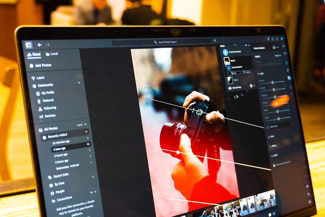 Photo editing software is shown on a laptop screen. photo editing app, edge refinement, transparent png
