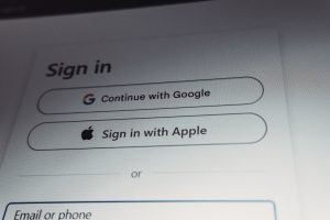 Sign in options with google and apple accounts registration form, email field, privacy note