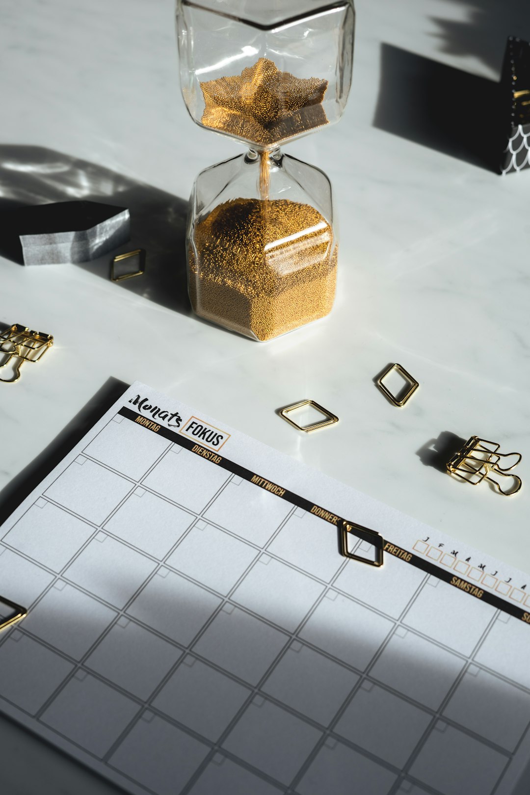 white calendar busy professional calendar, task planning, time blocks